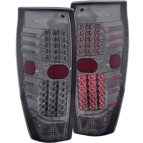2002-2006 Chevy Avalanche Taillights