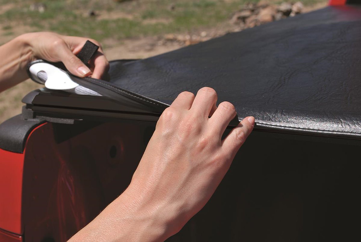 ZipRail Soft Tonneau Cover, Black,