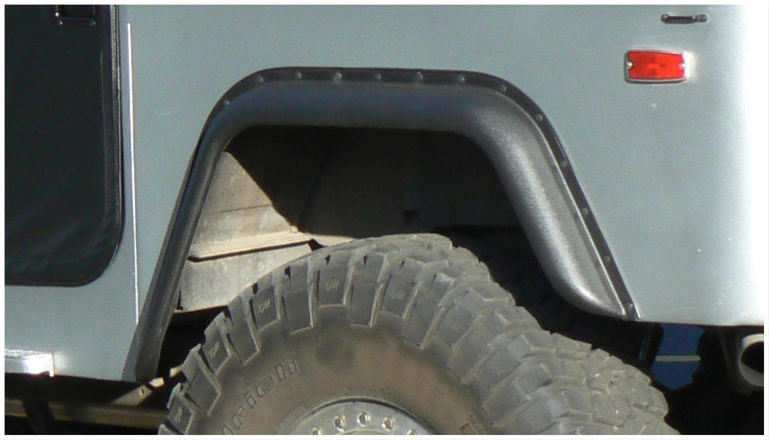 Cut-Out Style Fender Flares 1962-94 Toyota Landcruiser