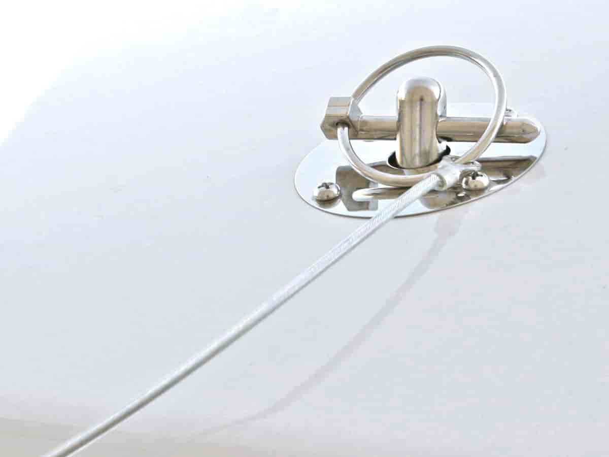 64-73 SS DELUXE HOOD PIN