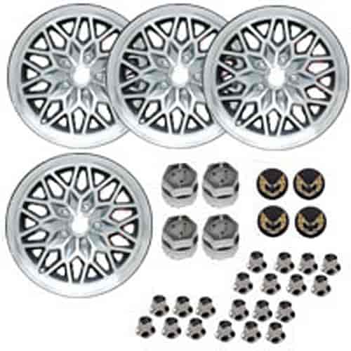GSF1794KG Snowflake Wheel Kit [Size: 17" x 9"] Finish: Gunmetal Painted Recesses & Gloss Clear Coat