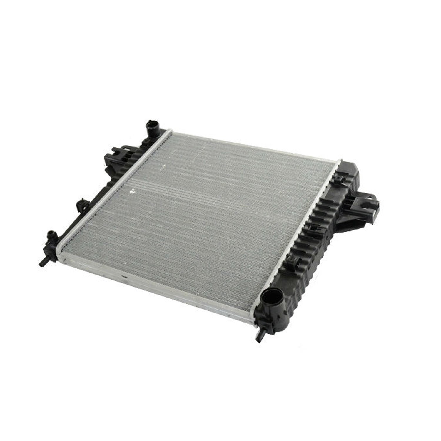 52080120AE Engine Cooling Radiator for 2003-2005 Jeep Liberty