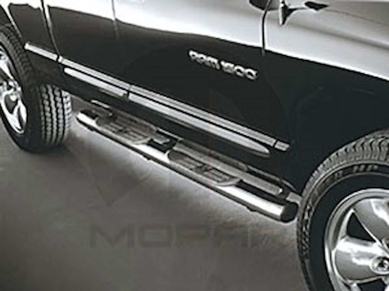 Tubular Side Steps 2002-08 Dodge Ram 1500