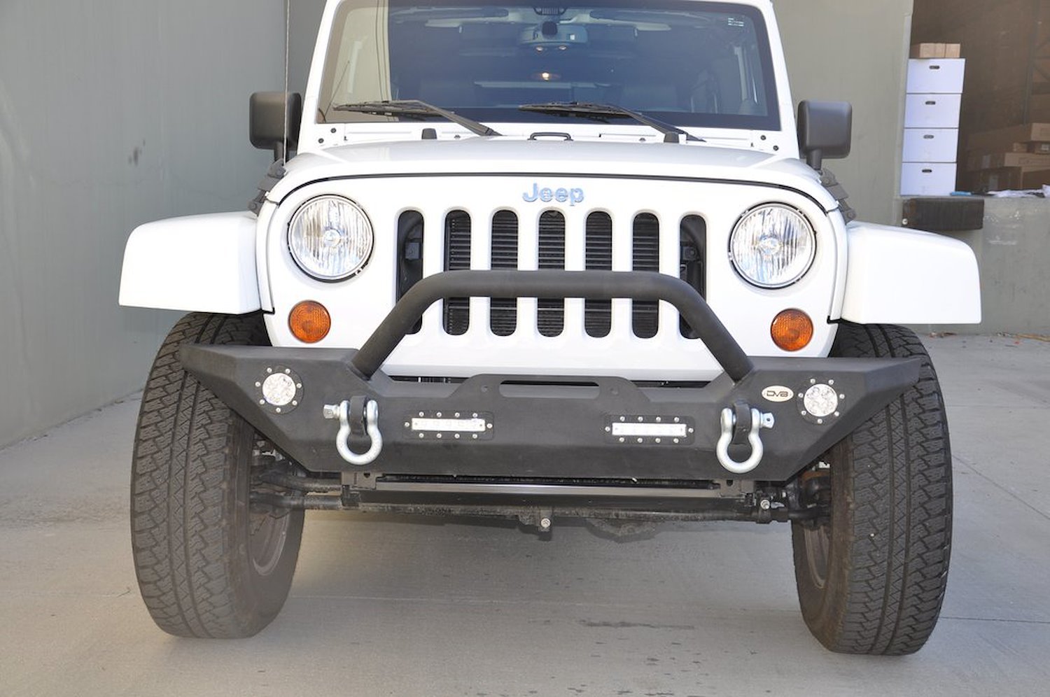 FS-7 Front Mid Width Winch Bumper with Bull