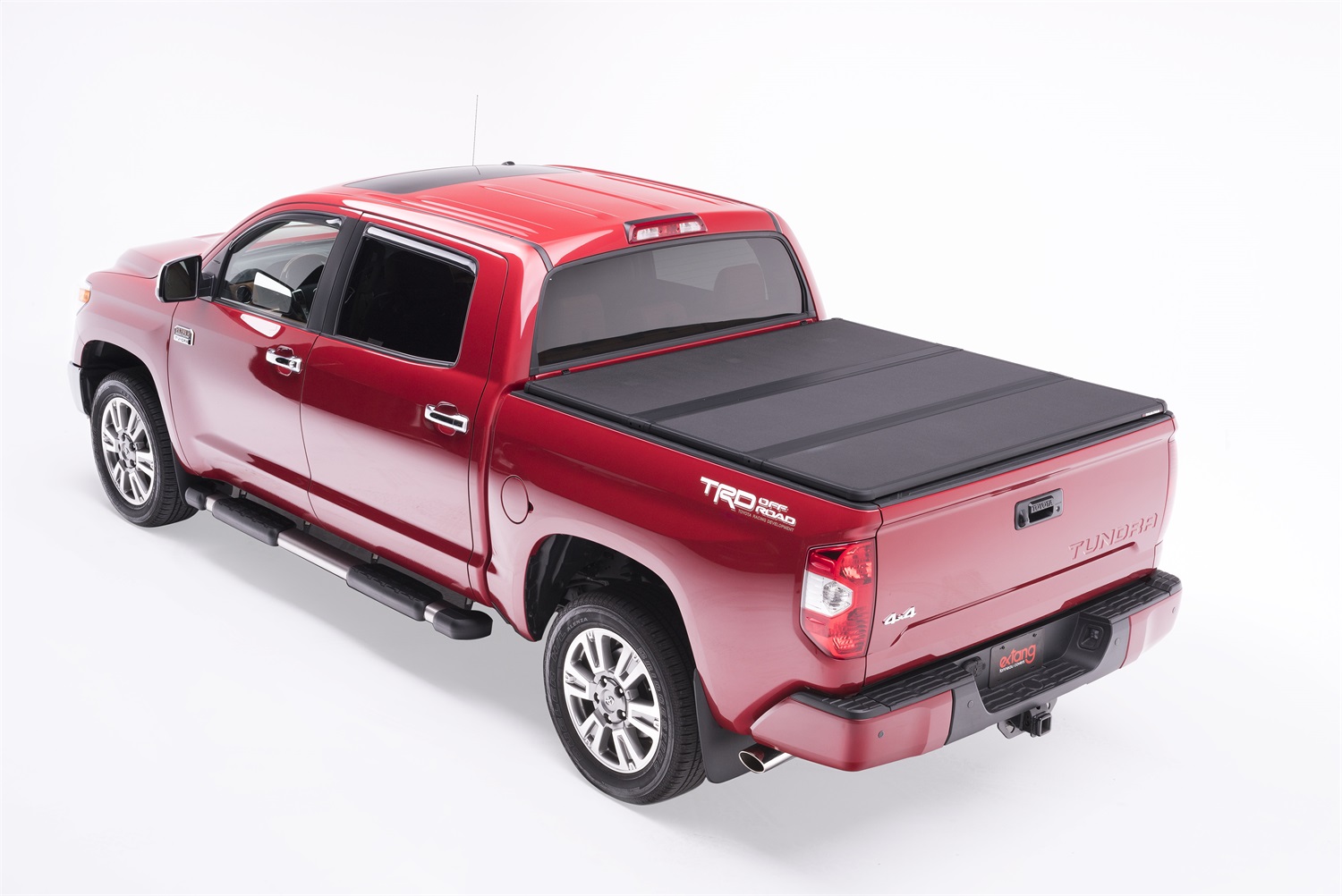 Solid Fold 2.0 Tonneau Cover for 2014-2017 Toyota Tundra