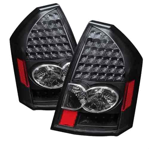 xTune LED Tail Lights 2005-2007 Chrysler 300