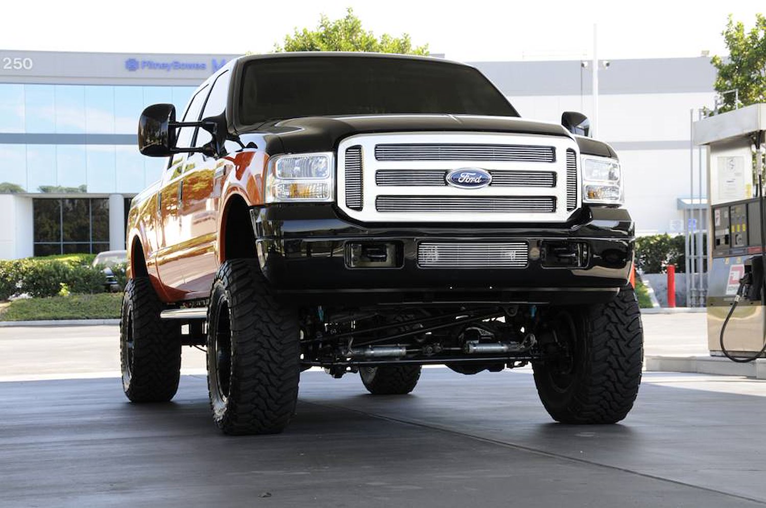 Billet Grille Bolt-On Overlay 2005-07 F-250/F-350 Super Duty