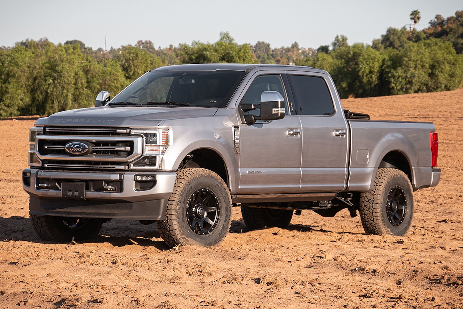 2020-UP FORD SUPER DUTY 2.5 in. LIFT STAGE