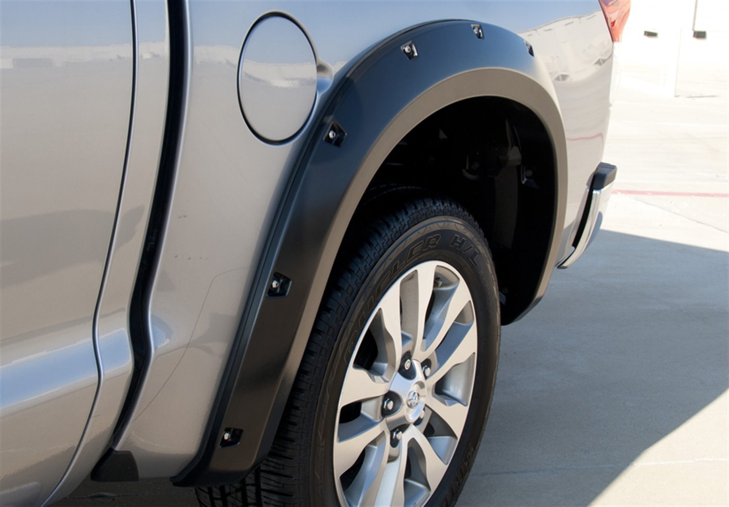 RX Rivet-Style Fender Flares 2009-11 Toyota Tundra Limited