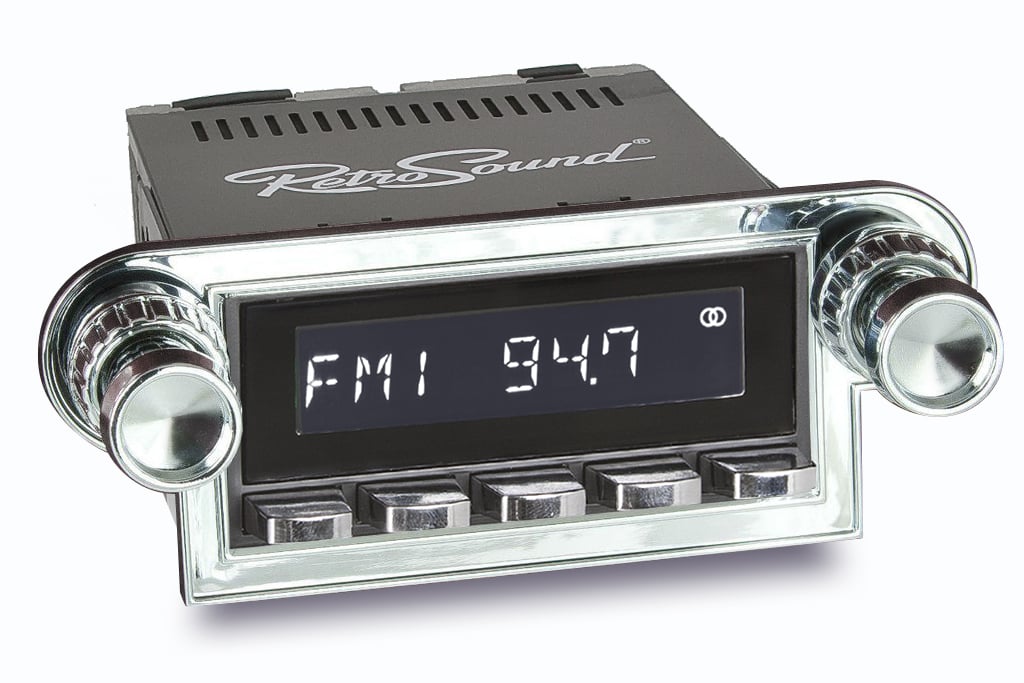HBC-M2-124-04-74 Motor 2B Radio w/Black Face, Chrome Pushbuttons