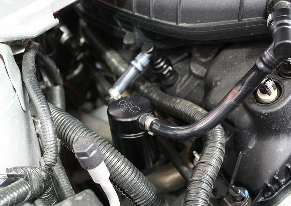 Oil Separator 3.0, Passenger Side, Black Anodized [2011-2017 Ford Mustang V6]
