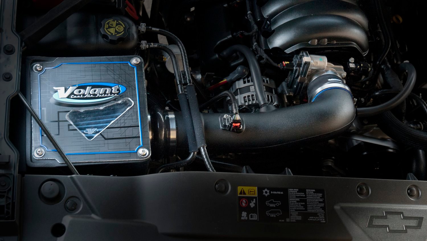 Closed Box Cold Air Intake Kit 2014-2018 Chevy Silverado/Tahoe 1500 5.3L & GMC Sierra/Yukon 1500 5.3L