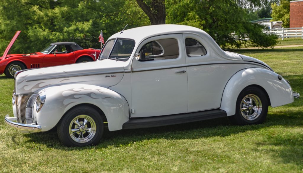 1940 Ford Deluxe Coupe